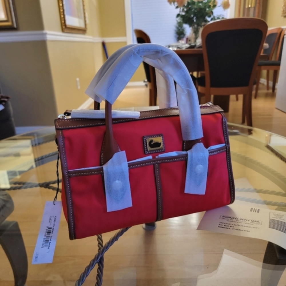 Dooney & Bourke NWT Camden Wayfarer Satchel